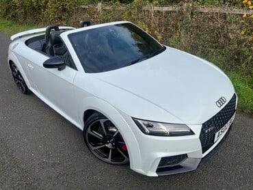 Audi TT TTRS TFSI QUATTRO