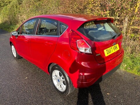 Ford Fiesta ZETEC 10