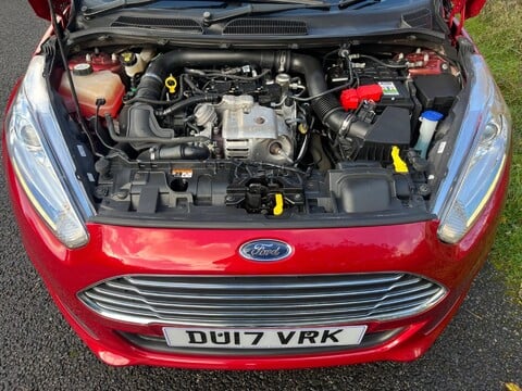 Ford Fiesta ZETEC 3