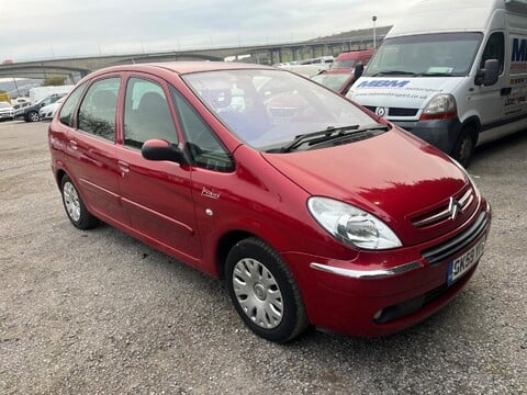 Citroen Xsara Picasso DESIRE 16V 1