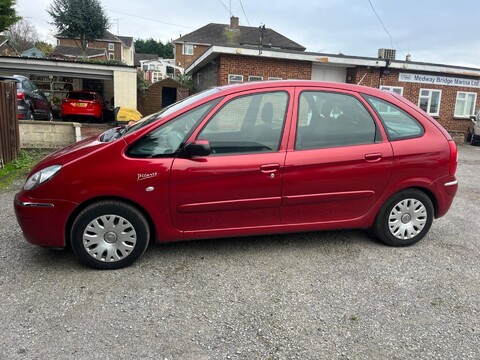 Citroen Xsara Picasso DESIRE 16V 9