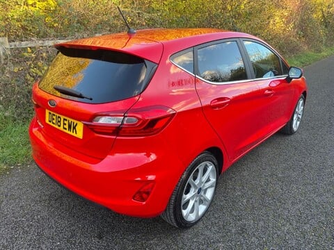 Ford Fiesta TITANIUM X 9