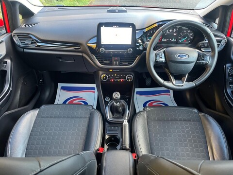 Ford Fiesta TITANIUM X 17