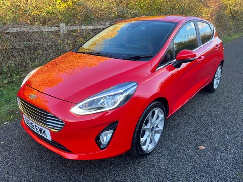 Ford Fiesta TITANIUM X 10