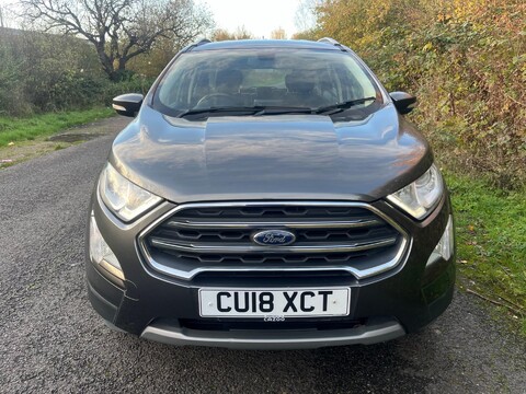 Ford Ecosport TITANIUM 9