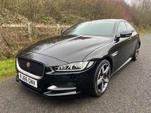 Jaguar XE R-SPORT 11