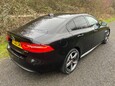 Jaguar XE R-SPORT 7