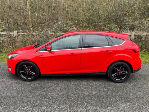 Ford Focus TITANIUM TDCI 11