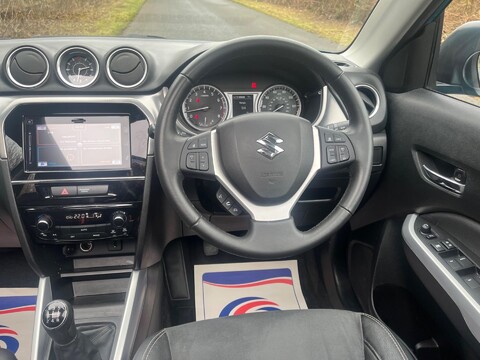 Suzuki Vitara SZ5 ALLGRIP 2