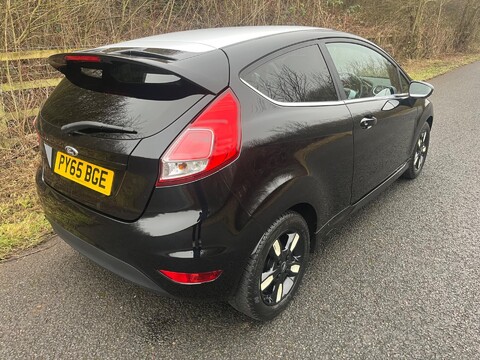 Ford Fiesta ZETEC BLACK EDITION AUTUMN 7