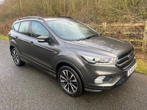 Ford Kuga ST-LINE 6