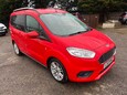 Ford Tourneo Courier TITANIUM 1