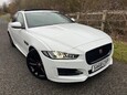 Jaguar XE D R-SPORT 5