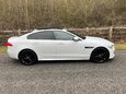 Jaguar XE D R-SPORT 7