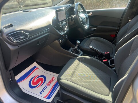 Ford Fiesta ACTIVE 1 15