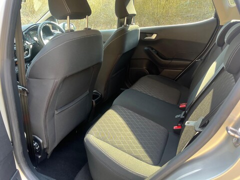 Ford Fiesta ACTIVE 1 18