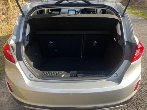 Ford Fiesta ACTIVE 1 20