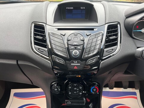 Ford Fiesta ZETEC 3