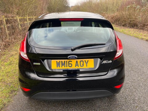 Ford Fiesta ZETEC 8
