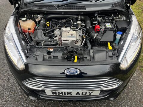Ford Fiesta ZETEC 4