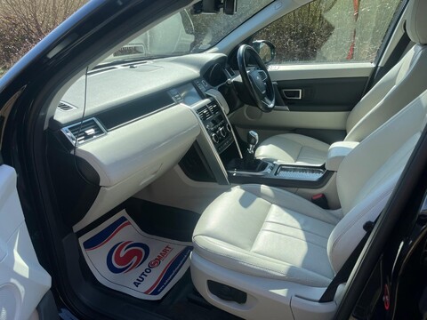 Land Rover Discovery Sport TD4 HSE 17