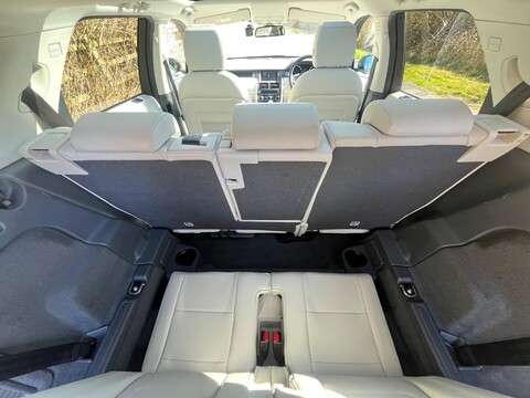 Land Rover Discovery Sport TD4 HSE 24