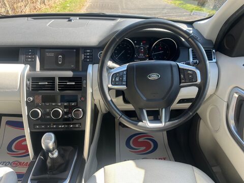 Land Rover Discovery Sport TD4 HSE 2