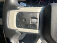 Land Rover Defender S 31