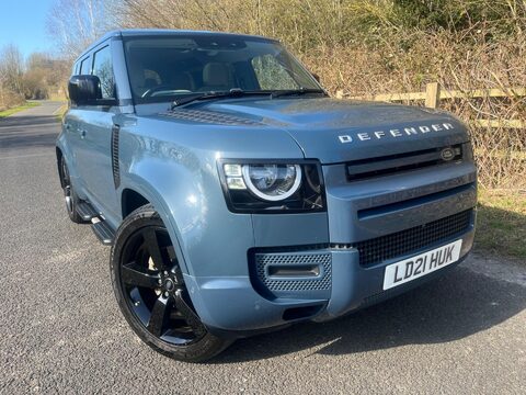 Land Rover Defender S 5