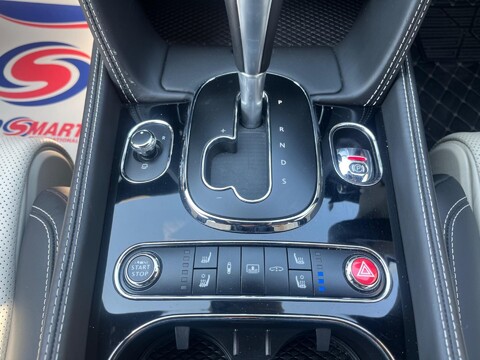 Bentley Flying Spur V8 S 35