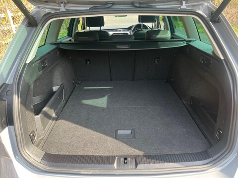 Volkswagen Passat GTE ADVANCE DSG PHEV 19