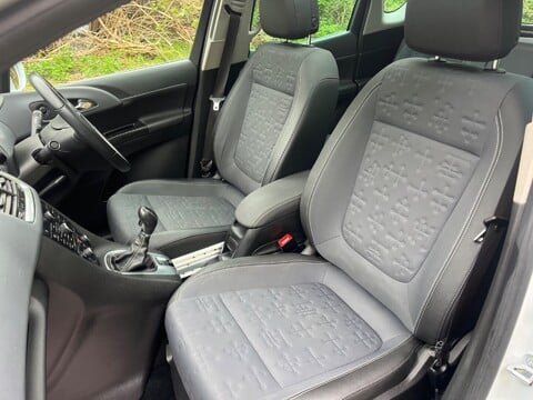 Vauxhall Meriva SE 18