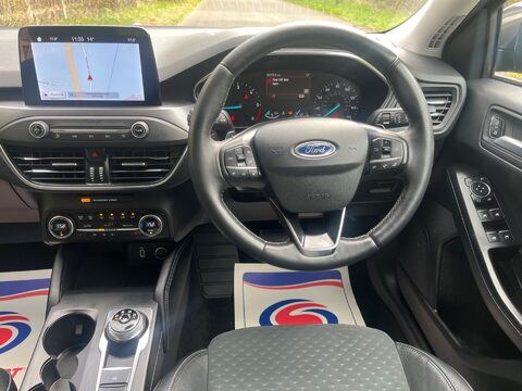 Ford Focus TITANIUM X TDCI 2
