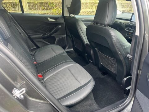 Ford Focus TITANIUM X TDCI 19