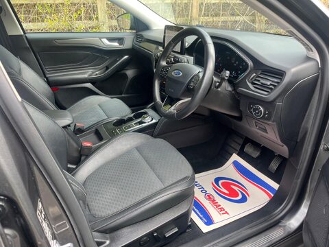 Ford Focus TITANIUM X TDCI 18