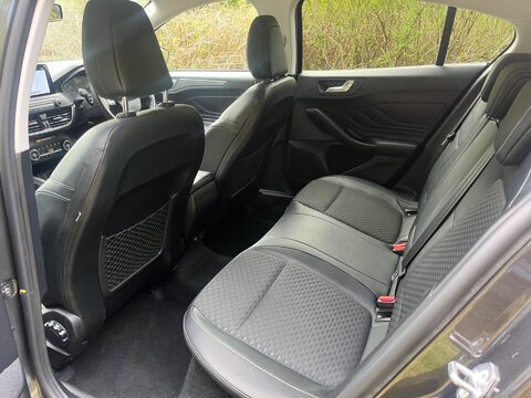 Ford Focus TITANIUM X TDCI 20