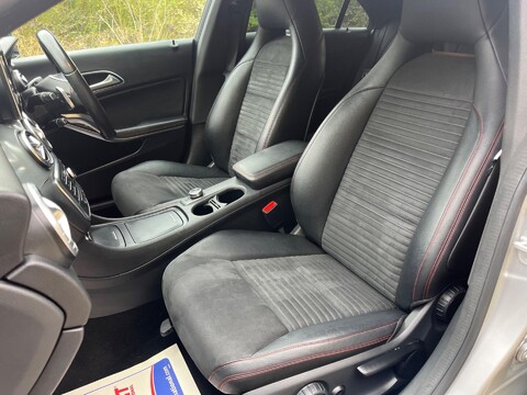 Mercedes-Benz CLA Class CLA220 CDI AMG SPORT 20
