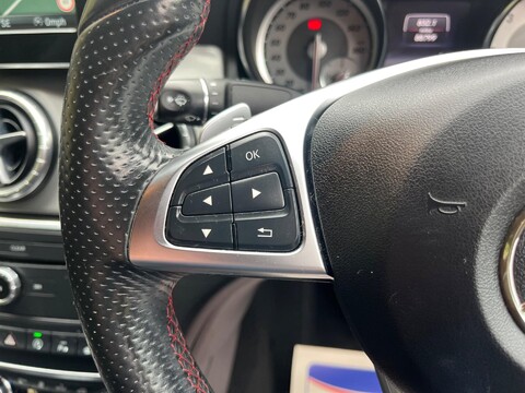 Mercedes-Benz CLA Class CLA220 CDI AMG SPORT 25