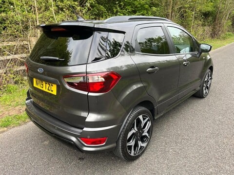 Ford Ecosport ST-LINE 7