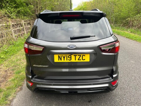 Ford Ecosport ST-LINE 8