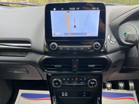 Ford Ecosport ST-LINE 14