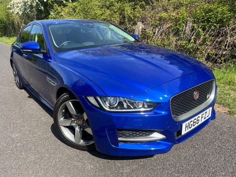Jaguar XE GTDI R-SPORT 1