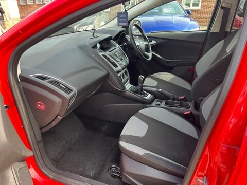 Ford Focus ZETEC 5
