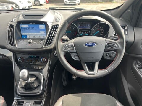Ford Kuga ST-LINE TDCI 2