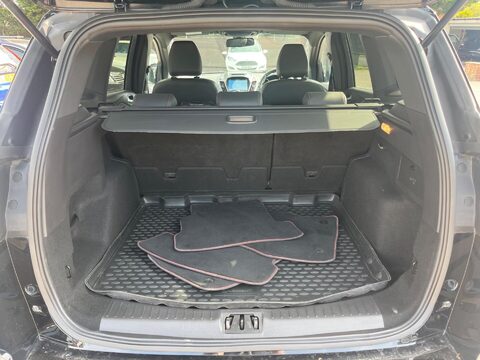 Ford Kuga ST-LINE TDCI 4