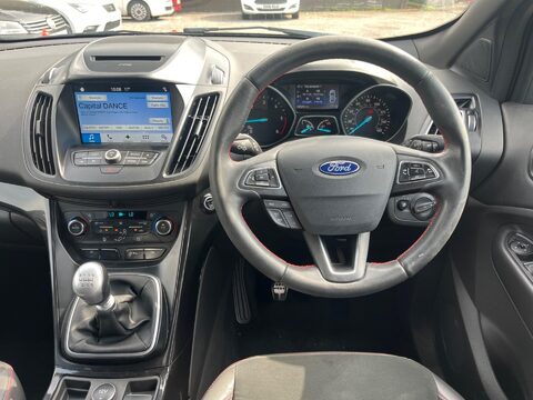 Ford Kuga ST-LINE TDCI 2