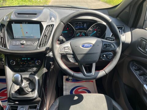 Ford Kuga ST-LINE TDCI 2