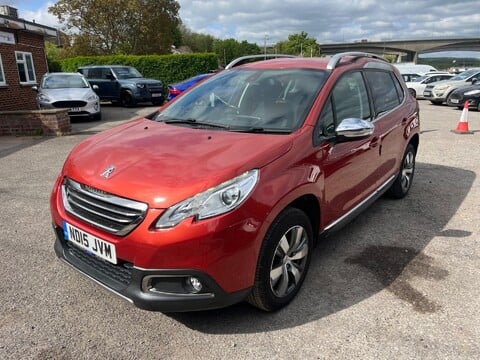 Peugeot 2008 S/S ALLURE 9