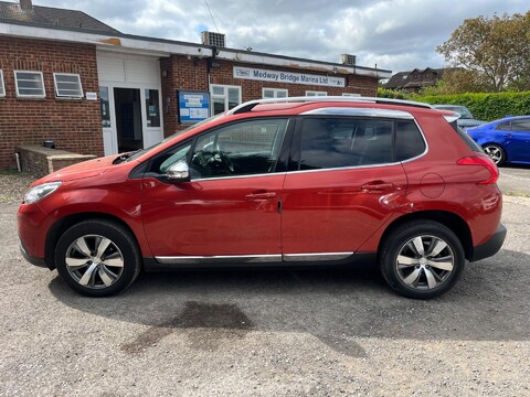 Peugeot 2008 S/S ALLURE 10