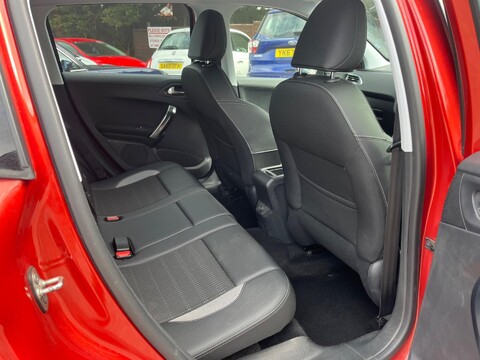 Peugeot 2008 S/S ALLURE 16